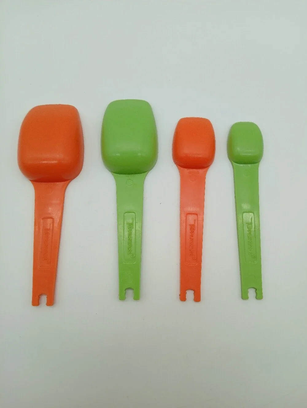 Tupperware Nested Measuring Spoon Set